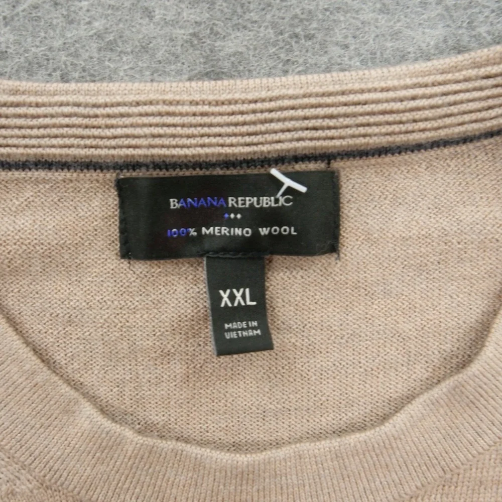Banana Republic garment excellent